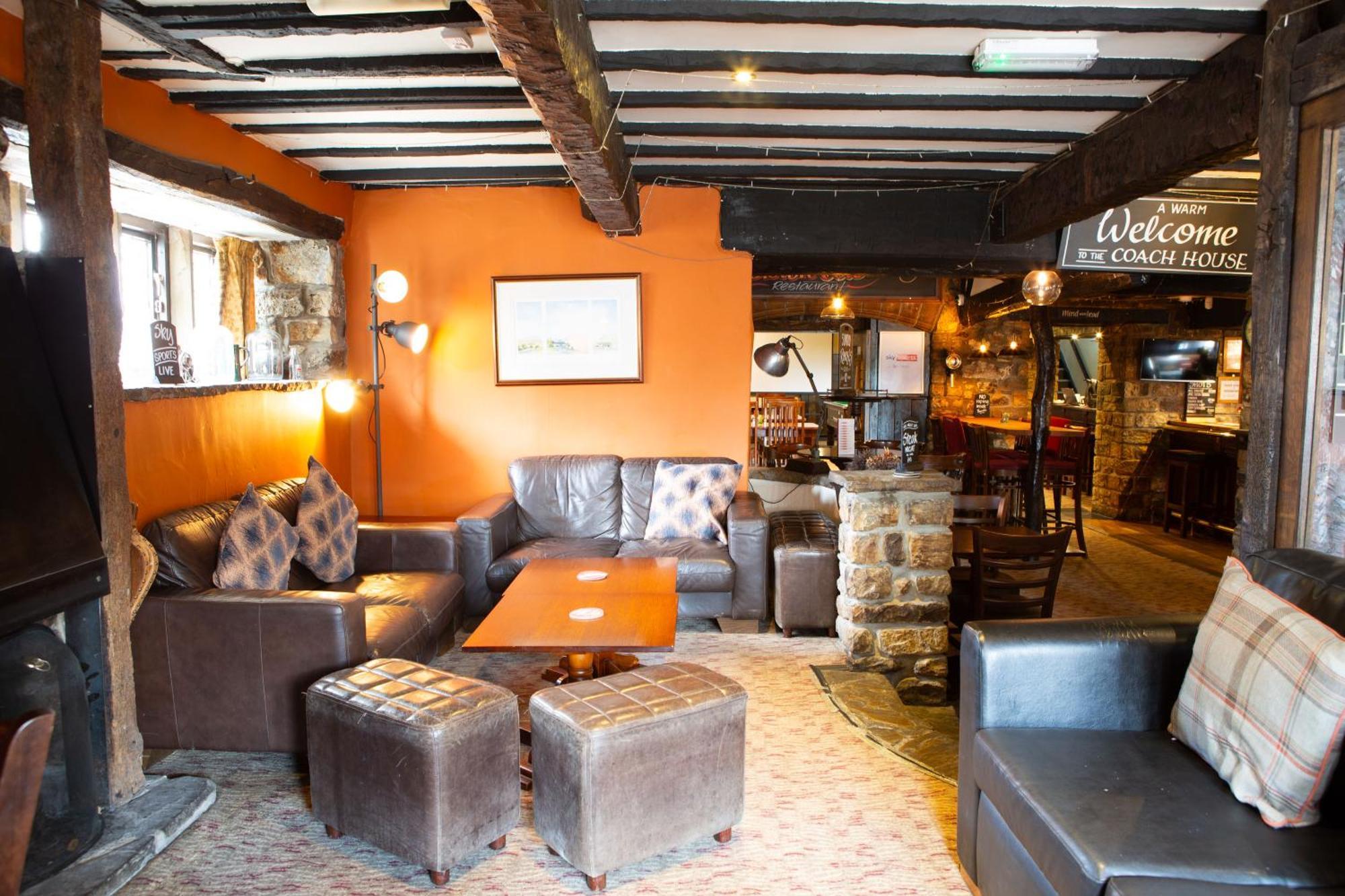 Coach House Hotel Bentham Buitenkant foto